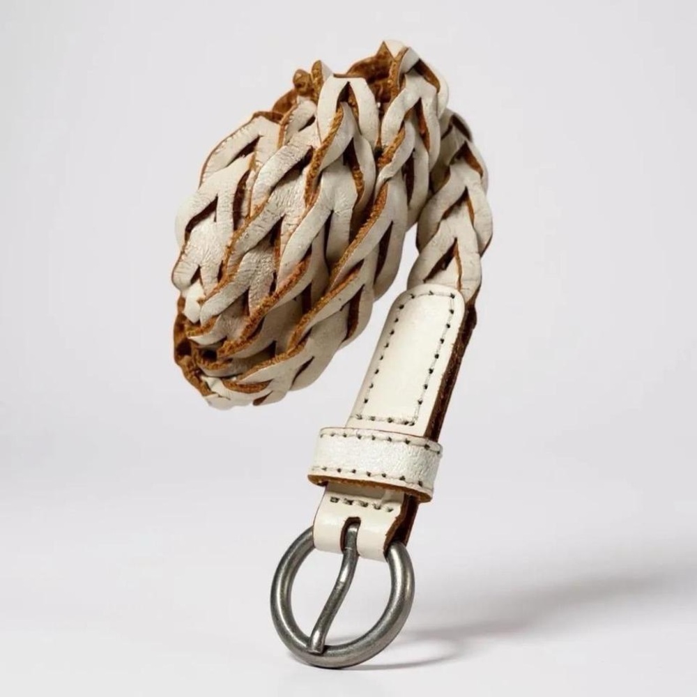Vintage 80s Skinny Slim Braided White Leather Belt with Silver Buckle